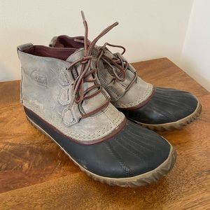 Sorel ankle boot